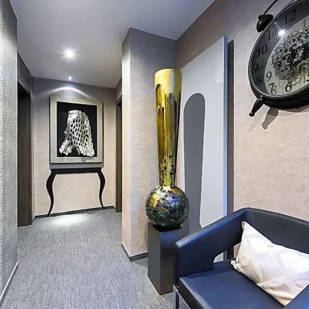 Hotel Rq Boutique & Unique 4*