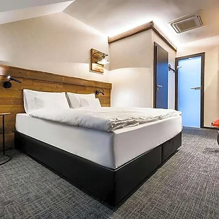 Rq Boutique & Unique Hotel