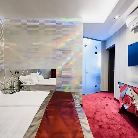 Rq Boutique & Unique Hotel 4*