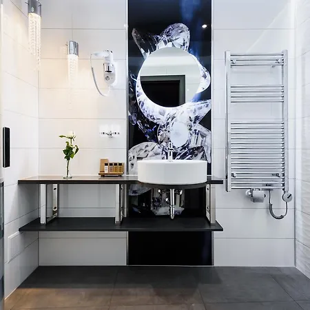Hotel Rq Boutique & Unique 4*