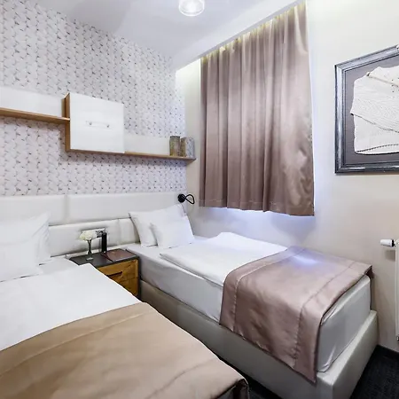 Rq Boutique & Unique Szálloda 4*