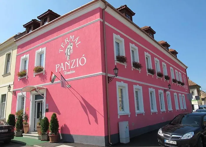 Hotel Rq Boutique & Unique 4*