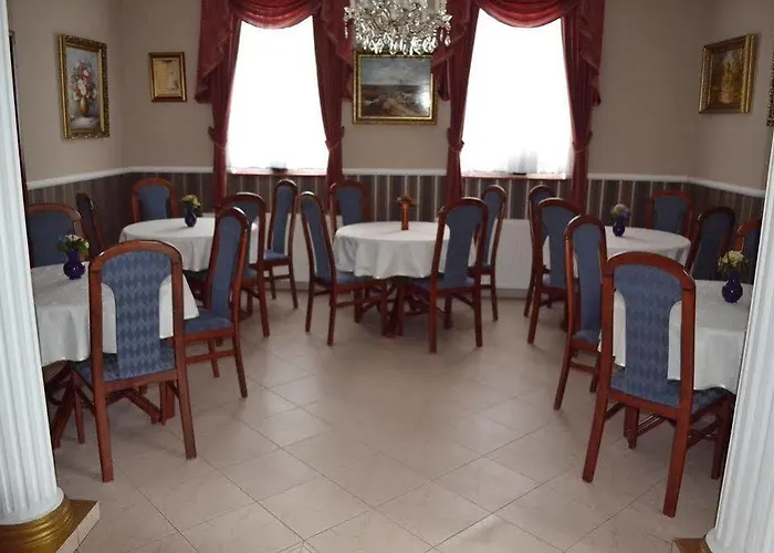 Rq Boutique & Unique 4* Gyor