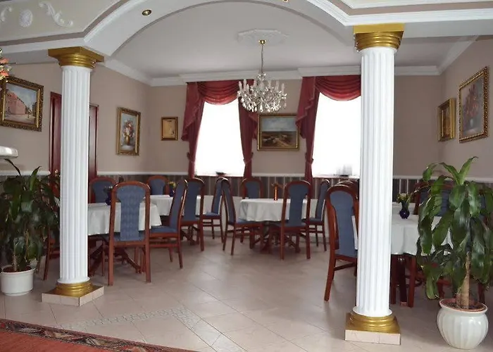 Rq Boutique & Unique 4* Győr
