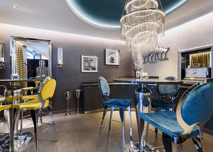 Rq Boutique & Unique Hotel